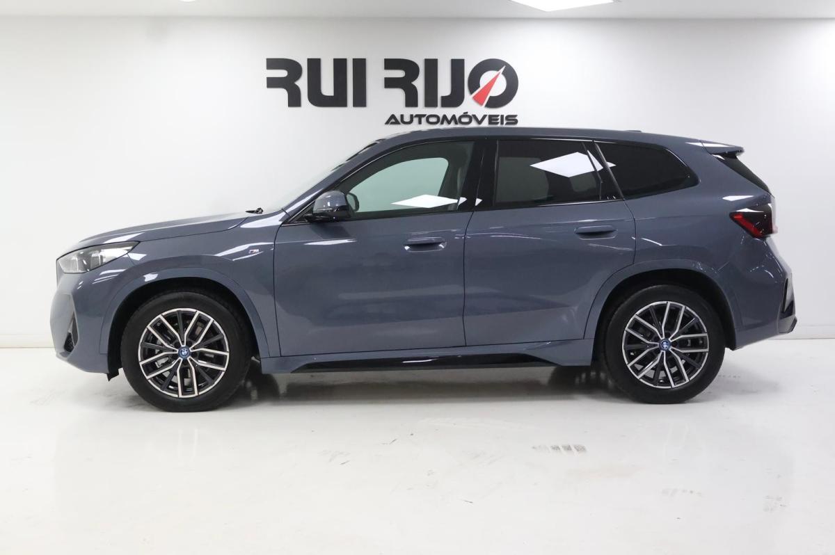 bmw-ix-2024-eletrico-500cc
