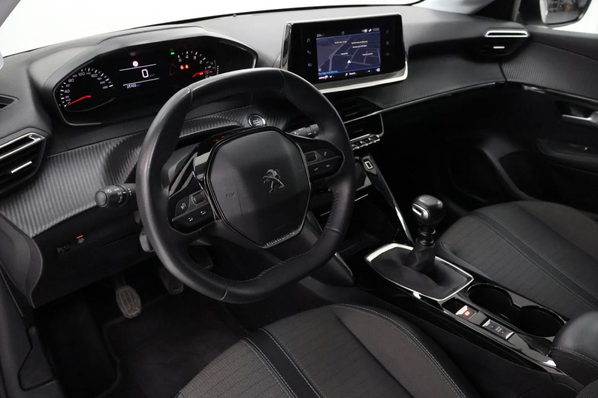 peugeot-208-2022-gasolina-1199cc