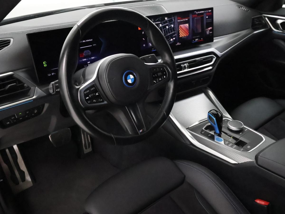 bmw-i4-2023-eletrico-500cc