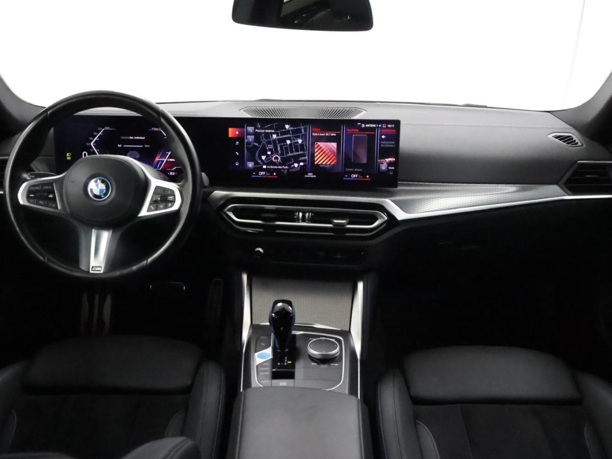 bmw-i4-2023-eletrico-500cc