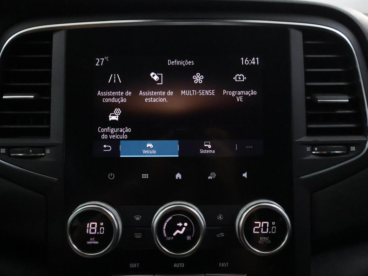 renault-megane-sport-tourer-2022-hibrido-a-gasolina-1598cc
