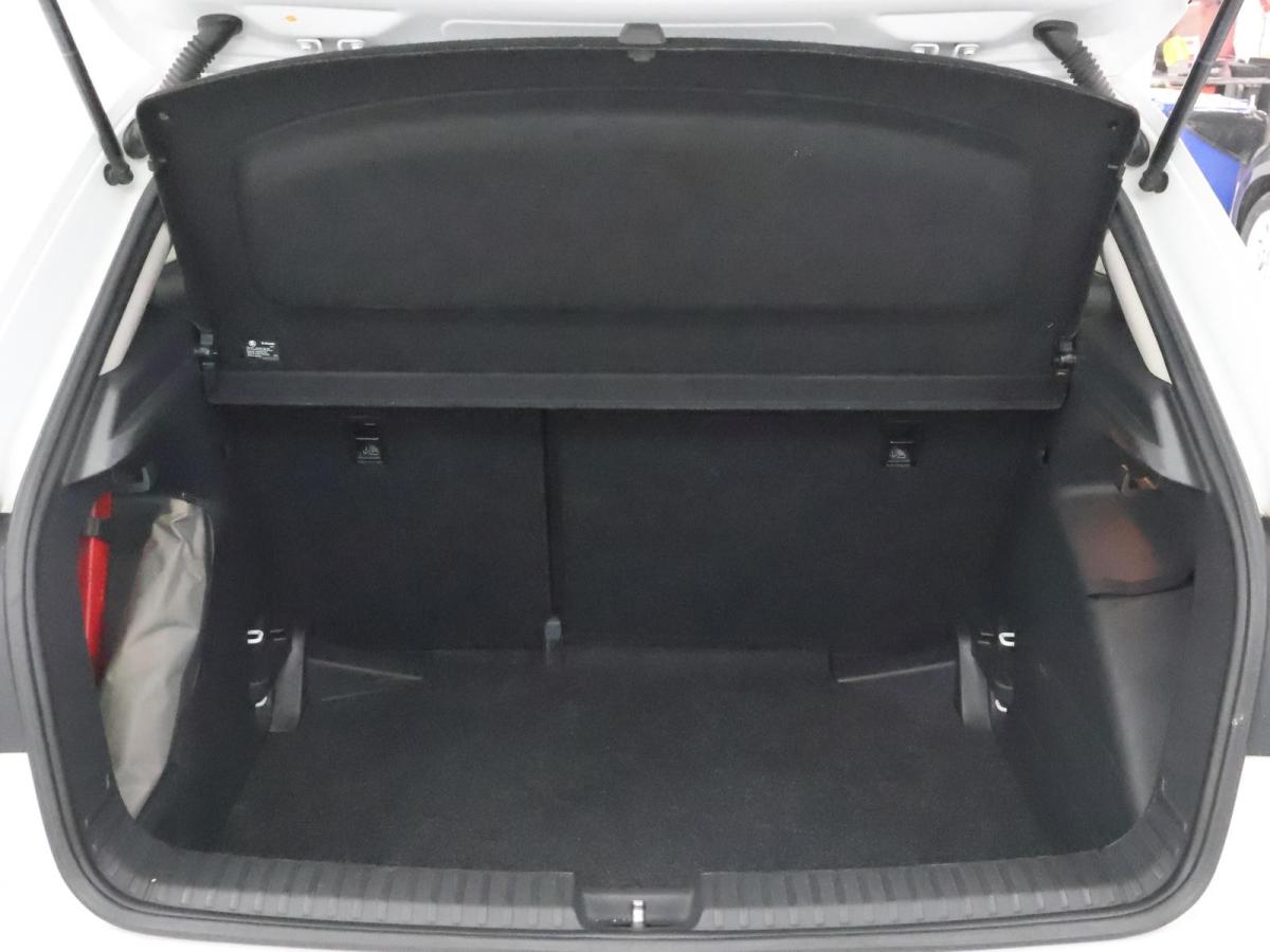 skoda-fabia-2022-gasolina-999cc
