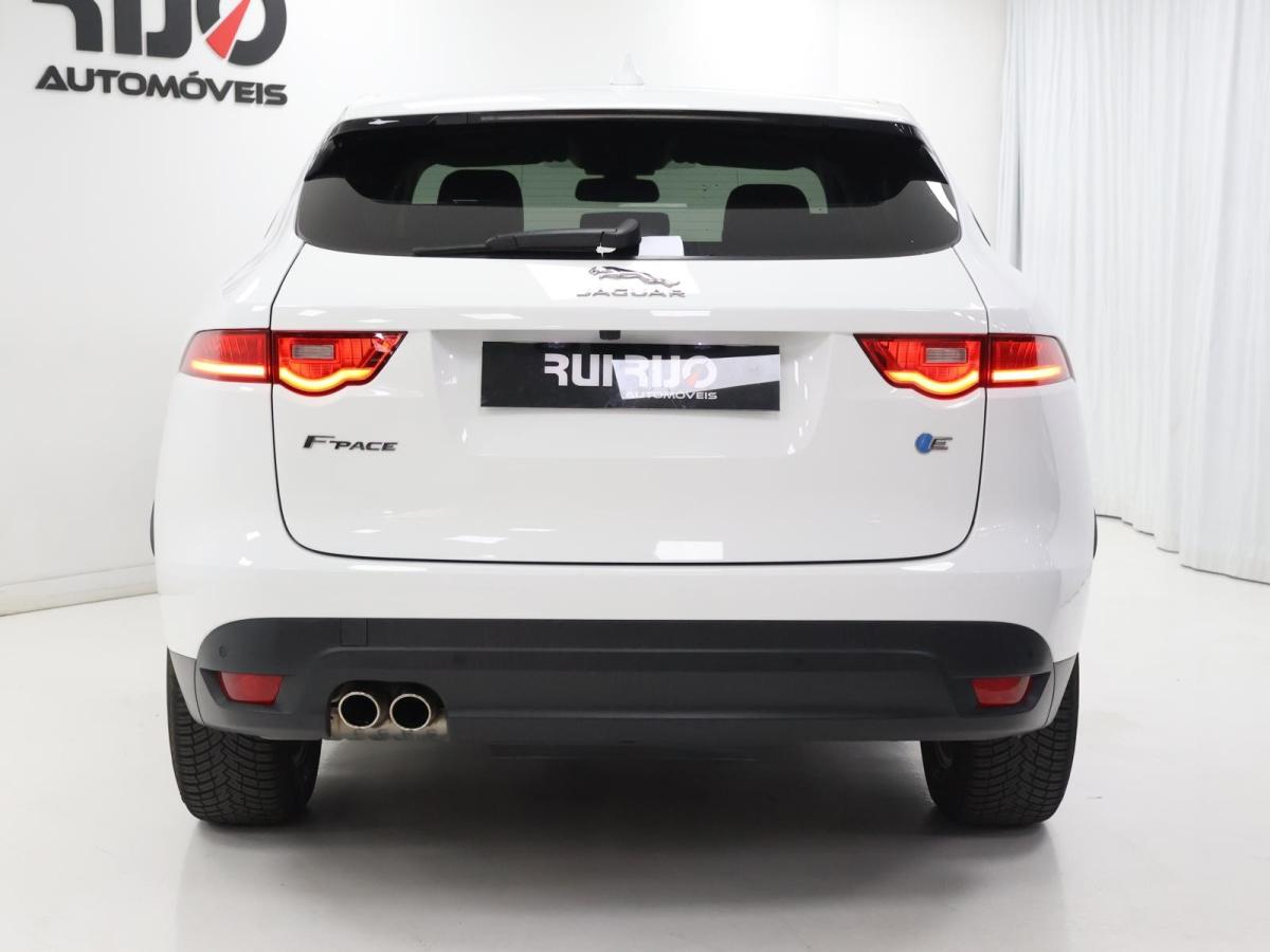 jaguar-f-pace-2017-diesel-1999cc