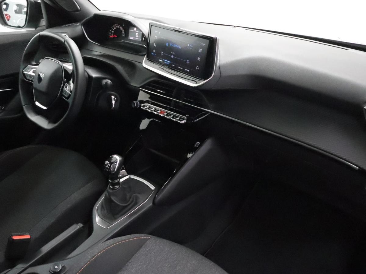 peugeot-2008-2025-gasolina-1199cc
