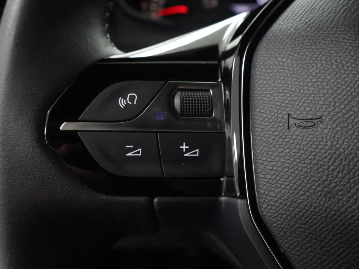 peugeot-2008-2025-gasolina-1199cc