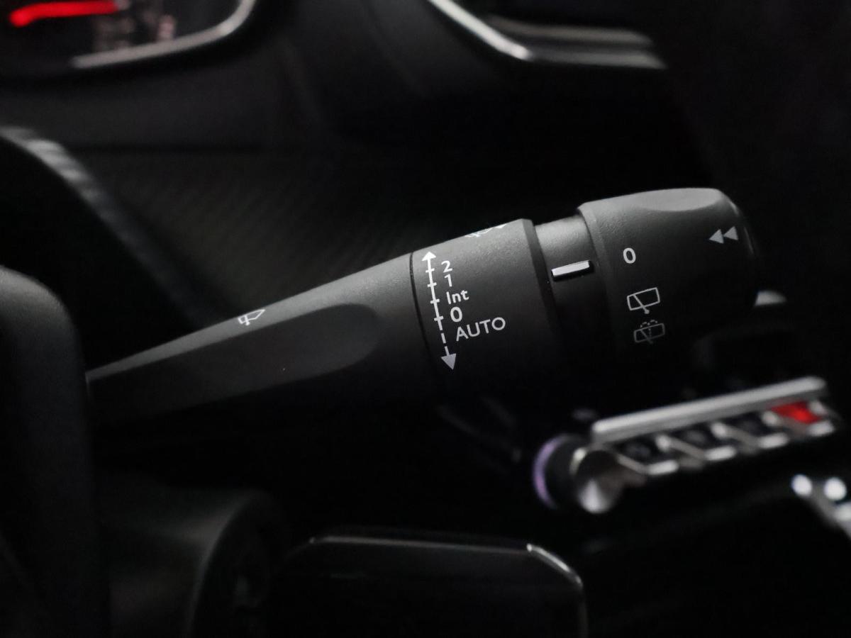 peugeot-2008-2025-gasolina-1199cc