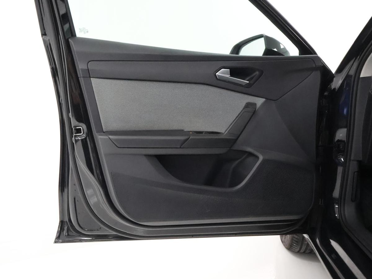 seat-leon-2022-gasolina-999cc