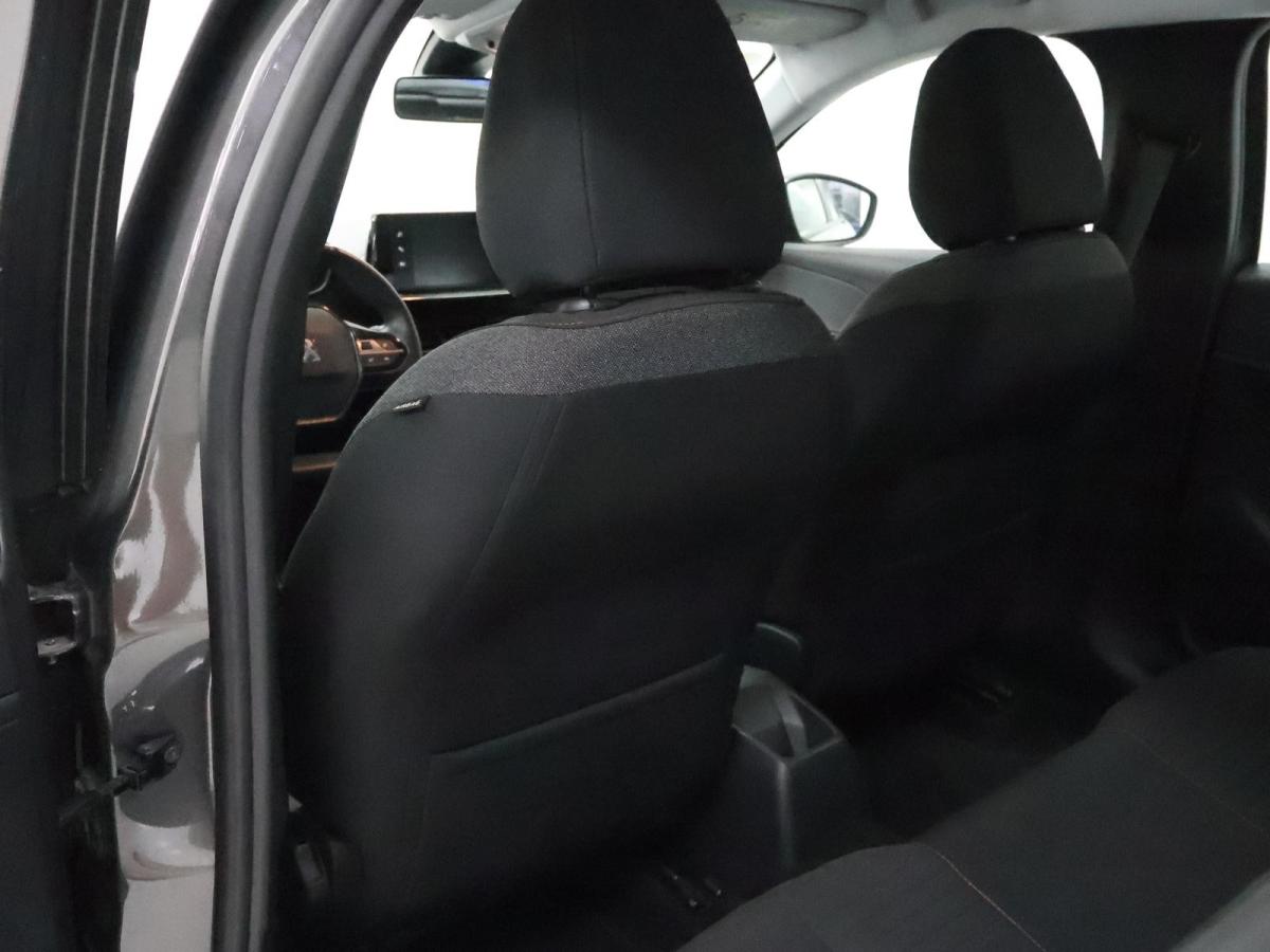 peugeot-208-2022-gasolina-1199cc