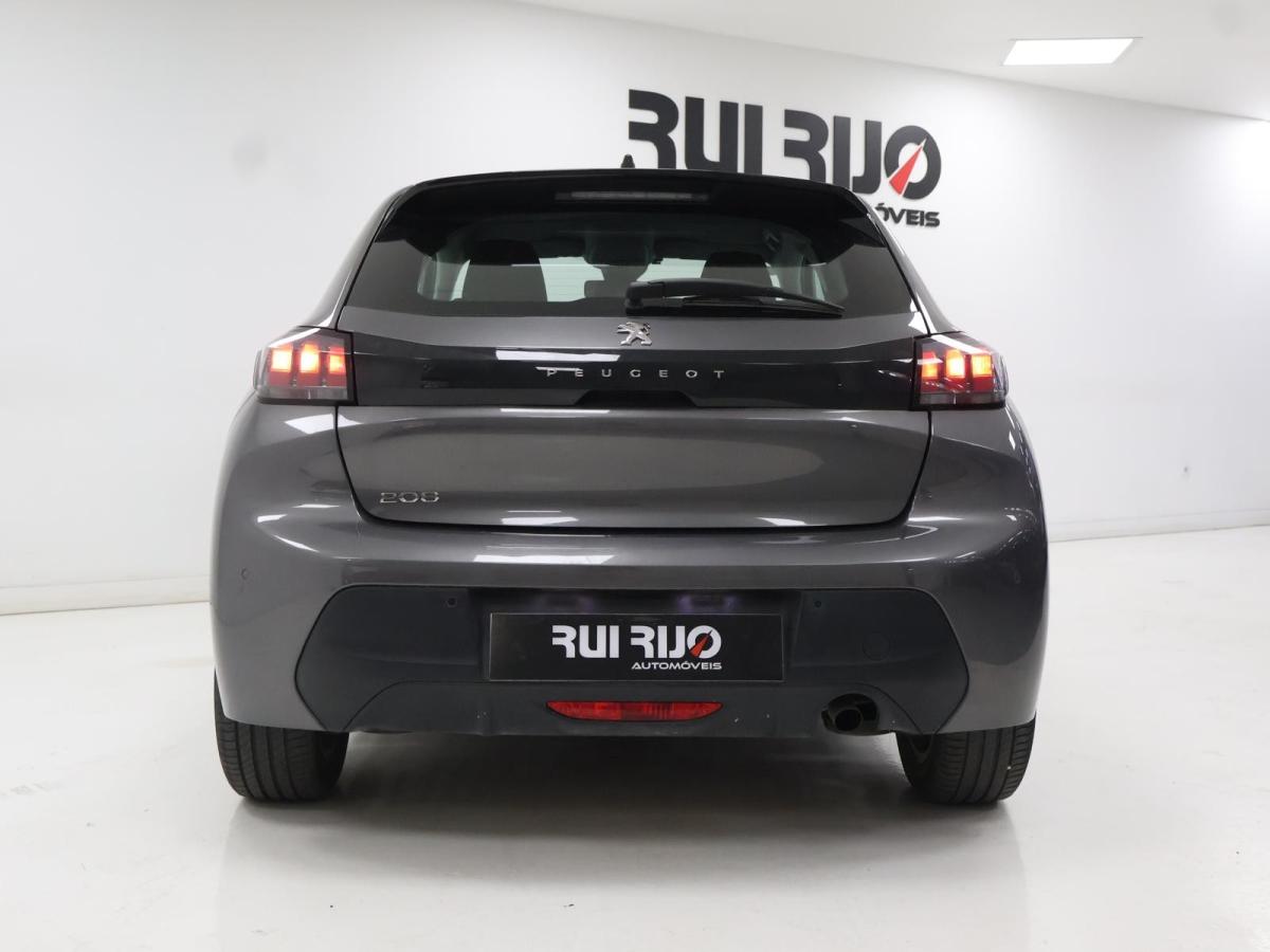 peugeot-208-2022-gasolina-1199cc