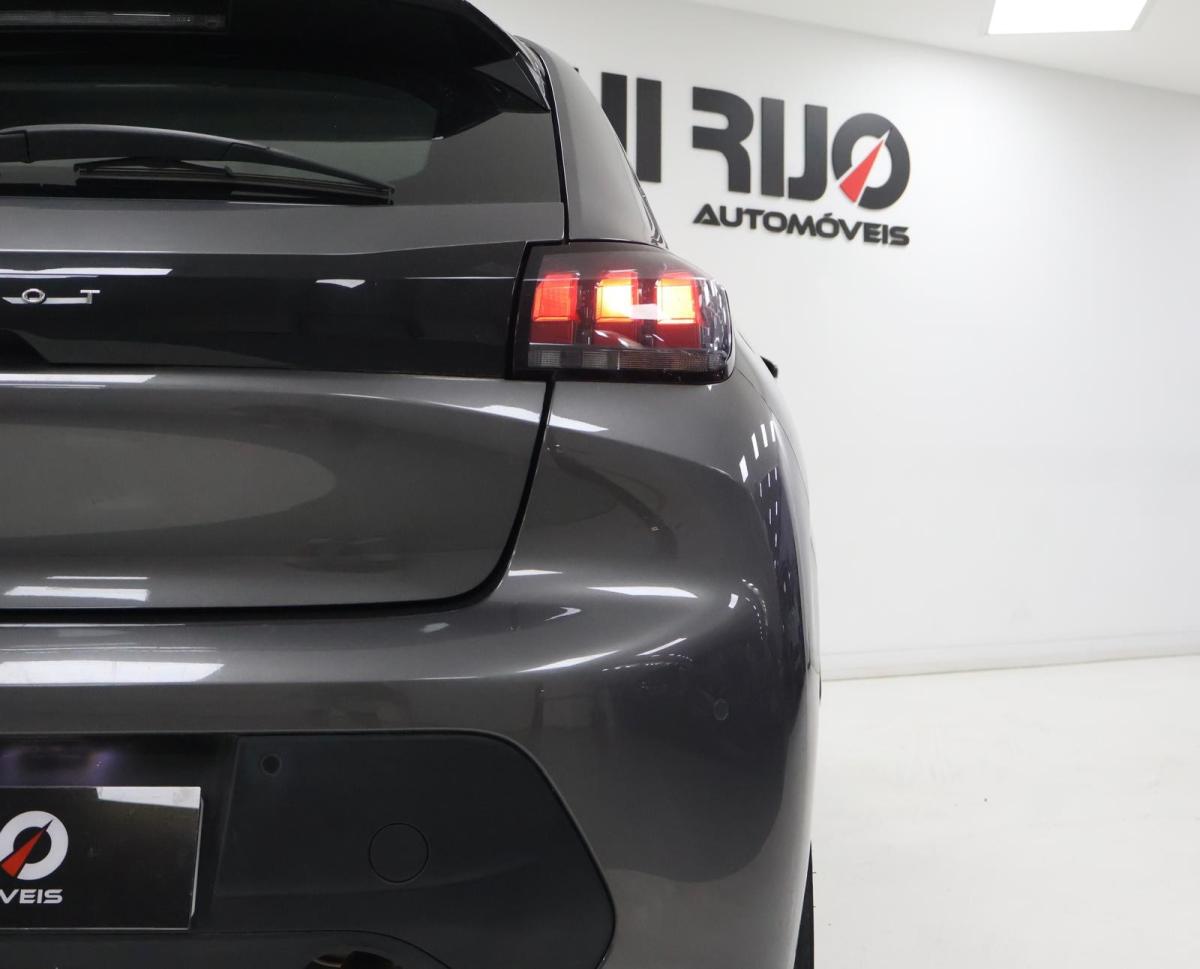 peugeot-208-2022-gasolina-1199cc