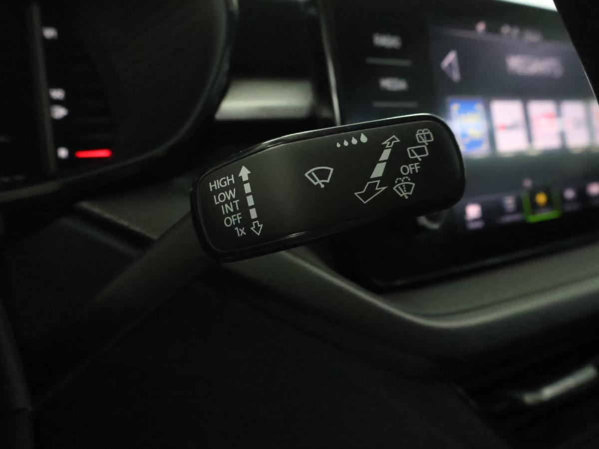skoda-fabia-2022-gasolina-999cc
