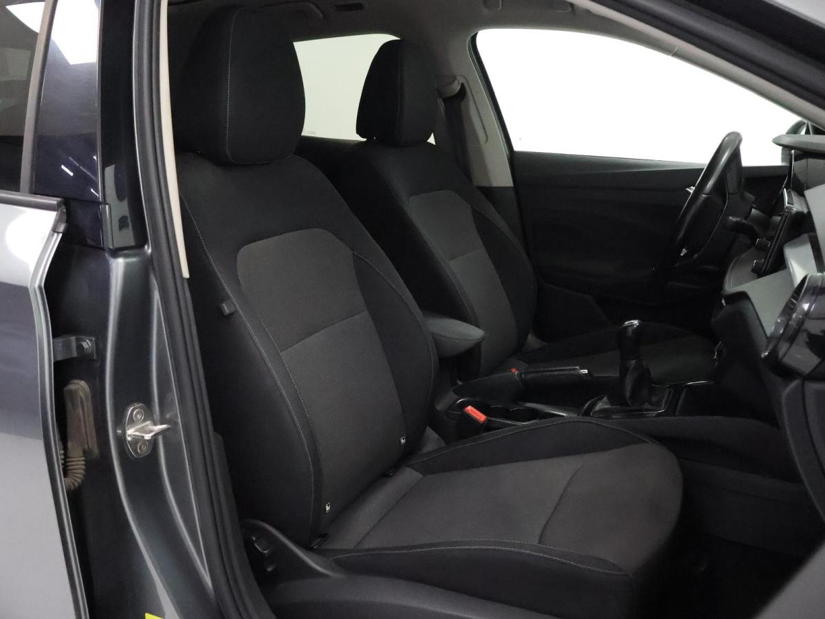 skoda-fabia-2022-gasolina-999cc