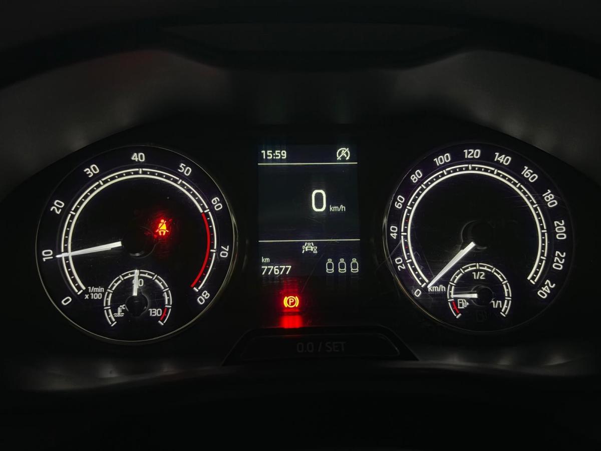 skoda-scala-2023-gasolina-999cc