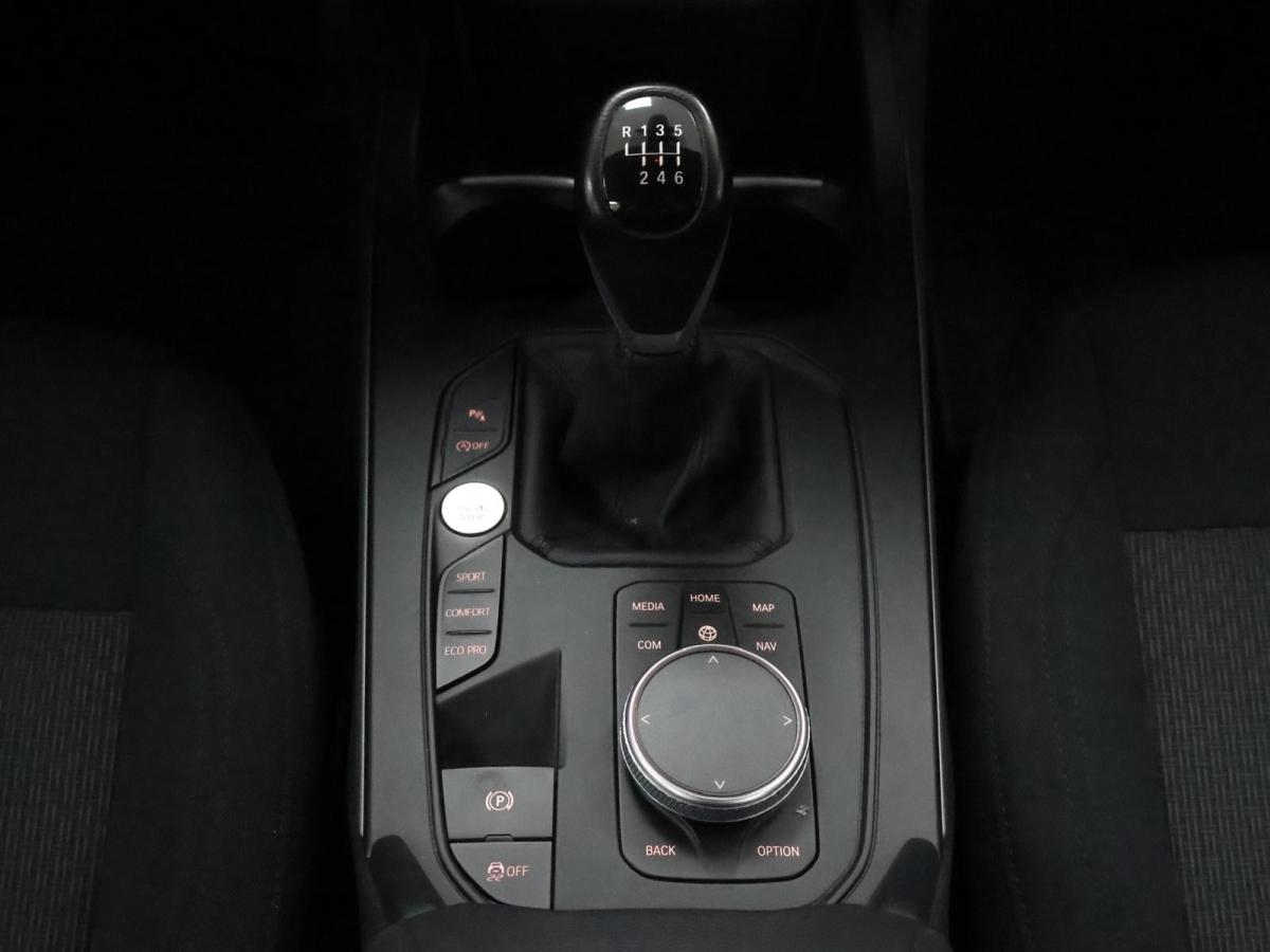 bmw-serie-1-2022-gasolina-1499cc