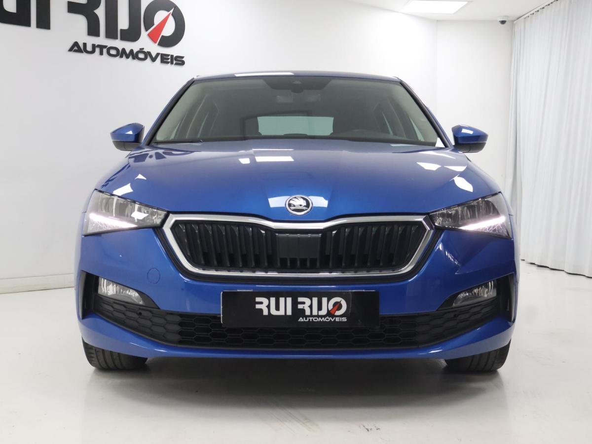 skoda-scala-2023-gasolina-999cc