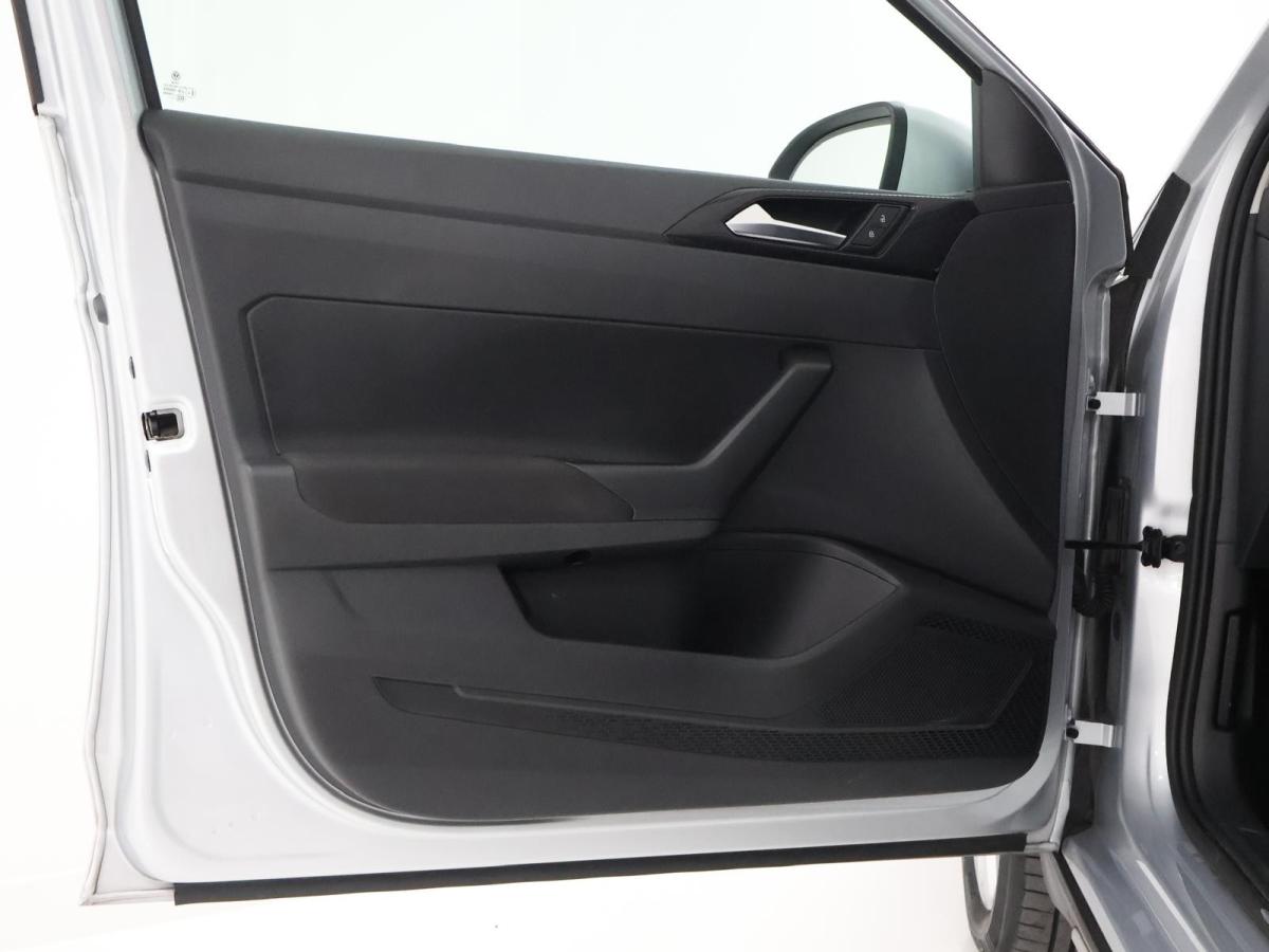 volkswagen-taigo-2025-gasolina-999cc