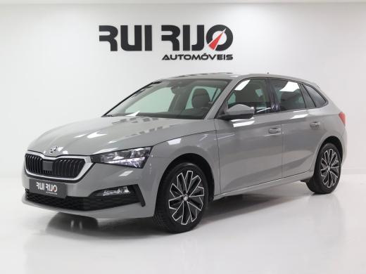 skoda-scala-2023-gasolina-999cc