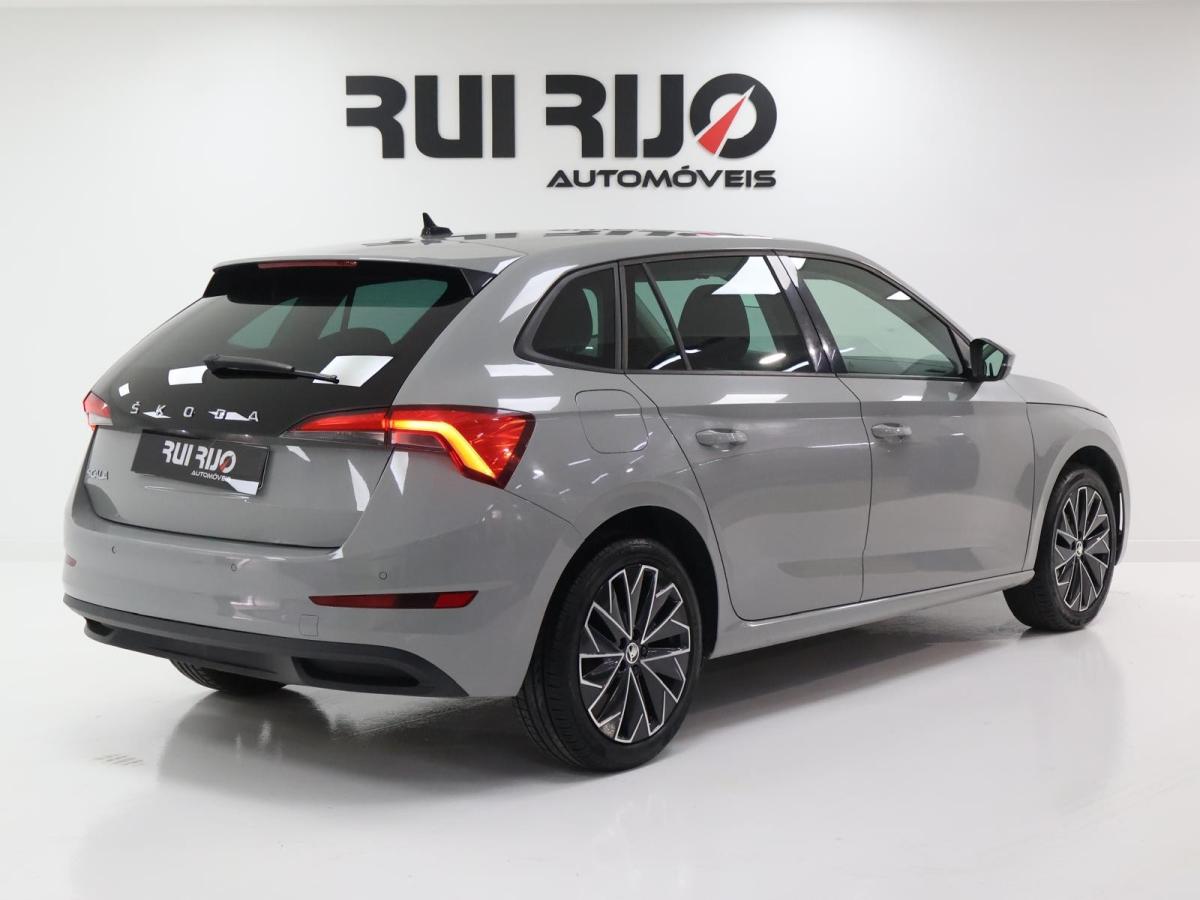 skoda-scala-2023-gasolina-999cc