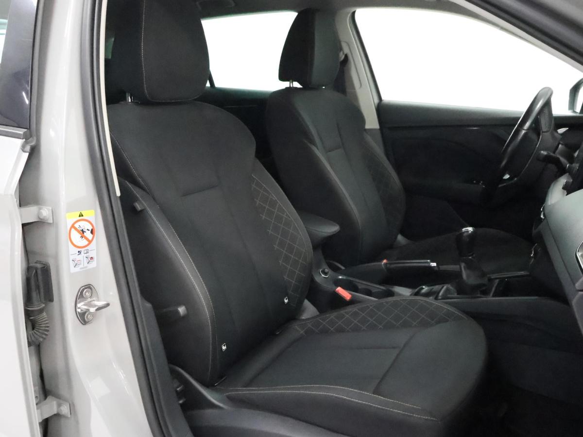 skoda-scala-2023-gasolina-999cc