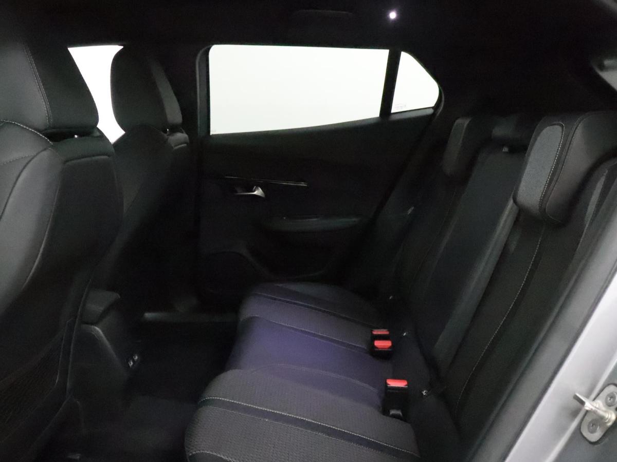 peugeot-2008-2021-diesel-1499cc