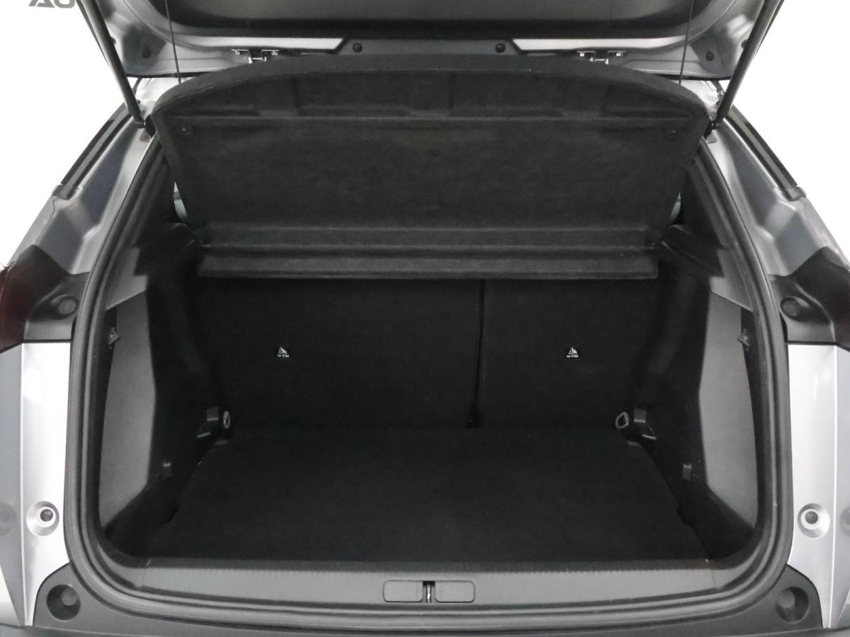 peugeot-2008-2021-diesel-1499cc