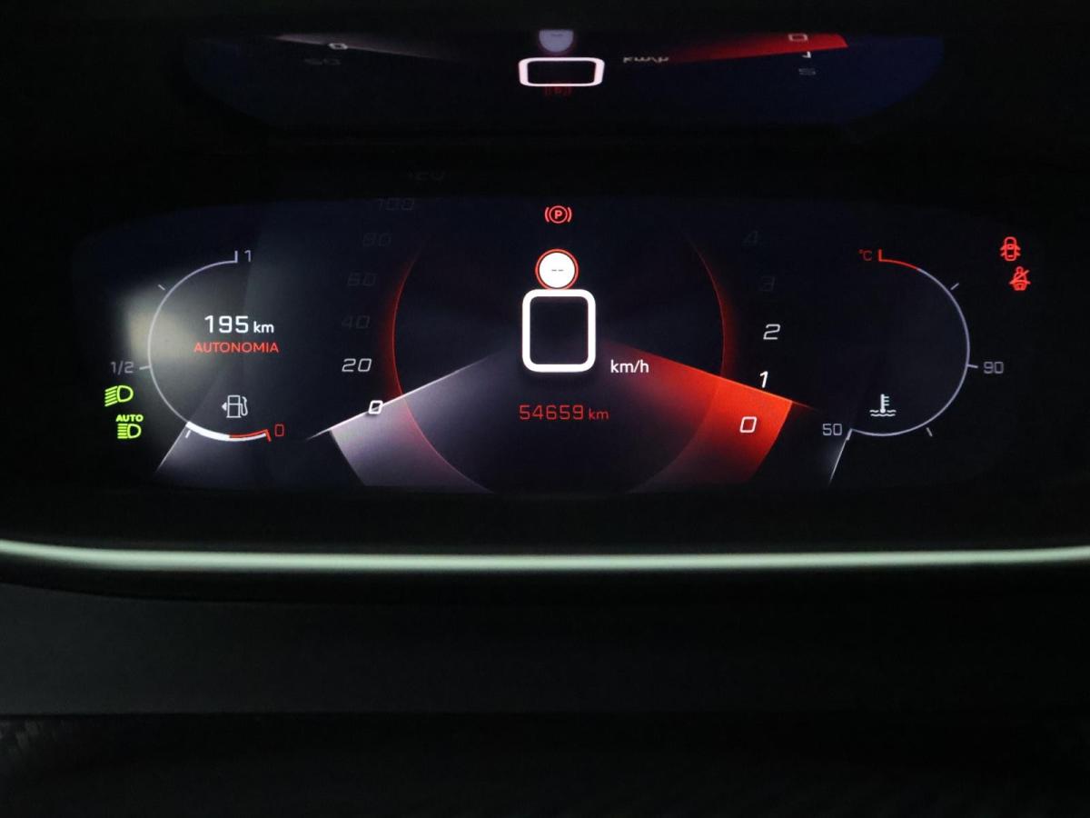 peugeot-2008-2021-diesel-1499cc