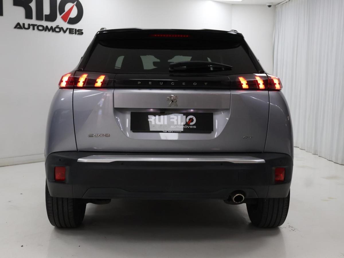 peugeot-2008-2021-diesel-1499cc