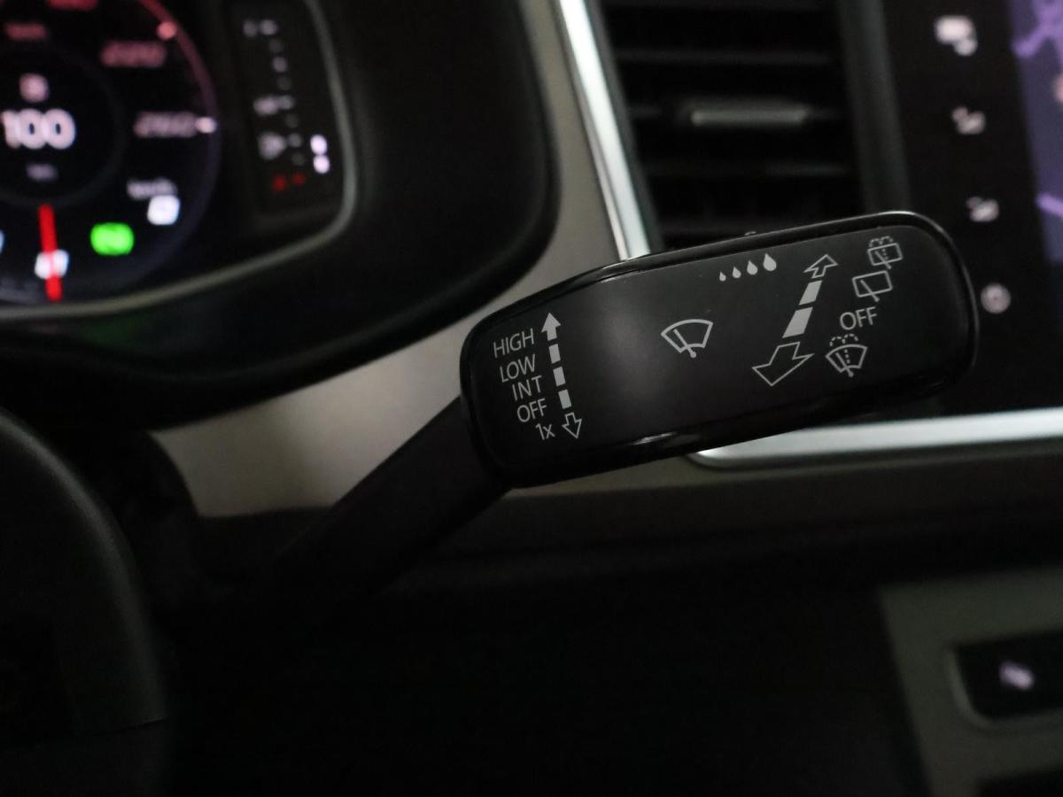 seat-ateca-2023-gasolina-1498cc