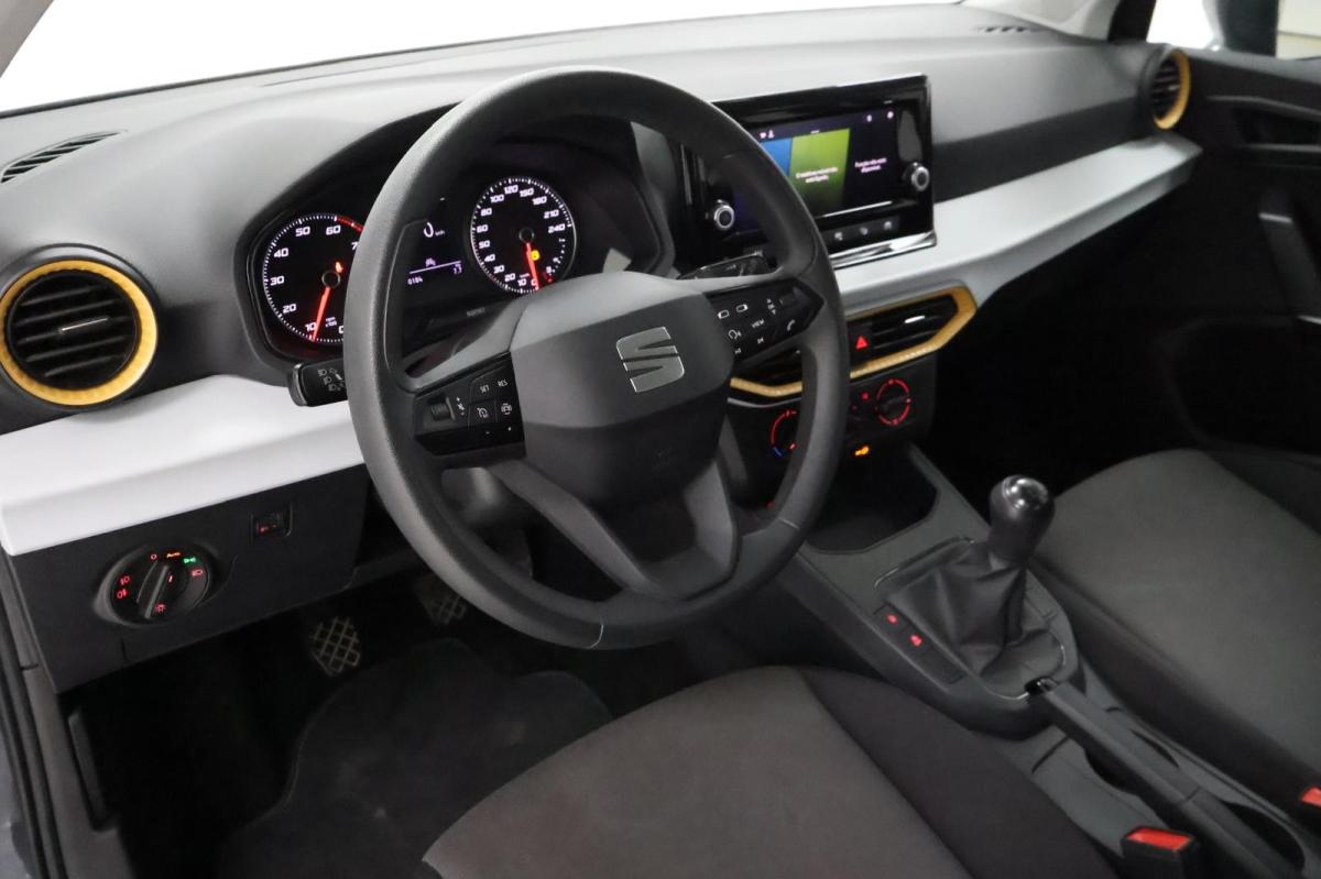 seat-ibiza-2023-gasolina-999cc
