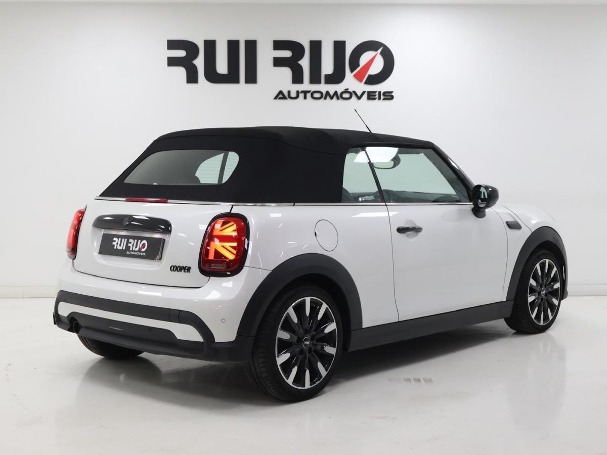mini-cabrio-2024-gasolina-1499cc