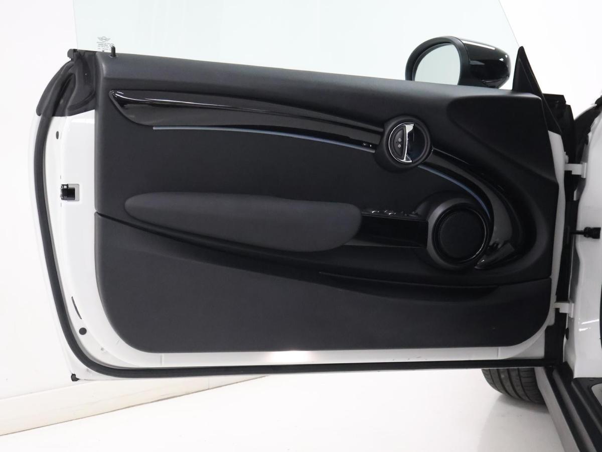 mini-cabrio-2024-gasolina-1499cc