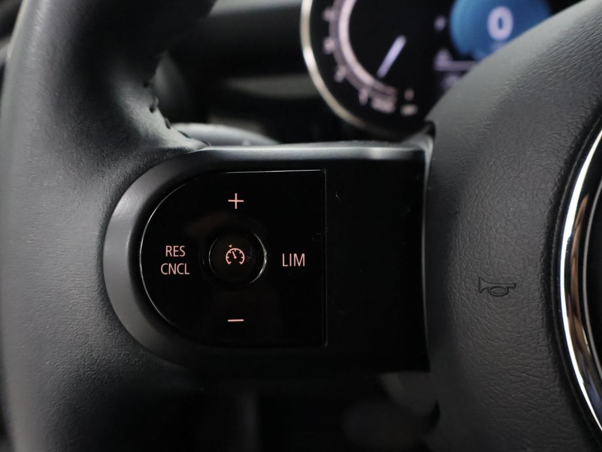 mini-cabrio-2024-gasolina-1499cc