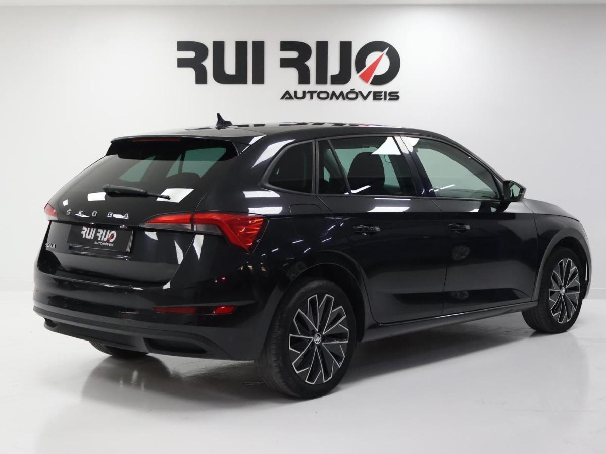 skoda-scala-2023-gasolina-999cc