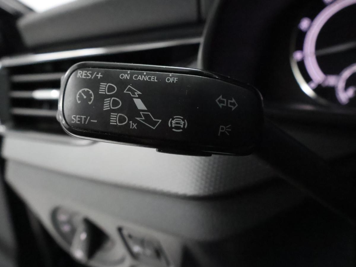 skoda-scala-2023-gasolina-999cc