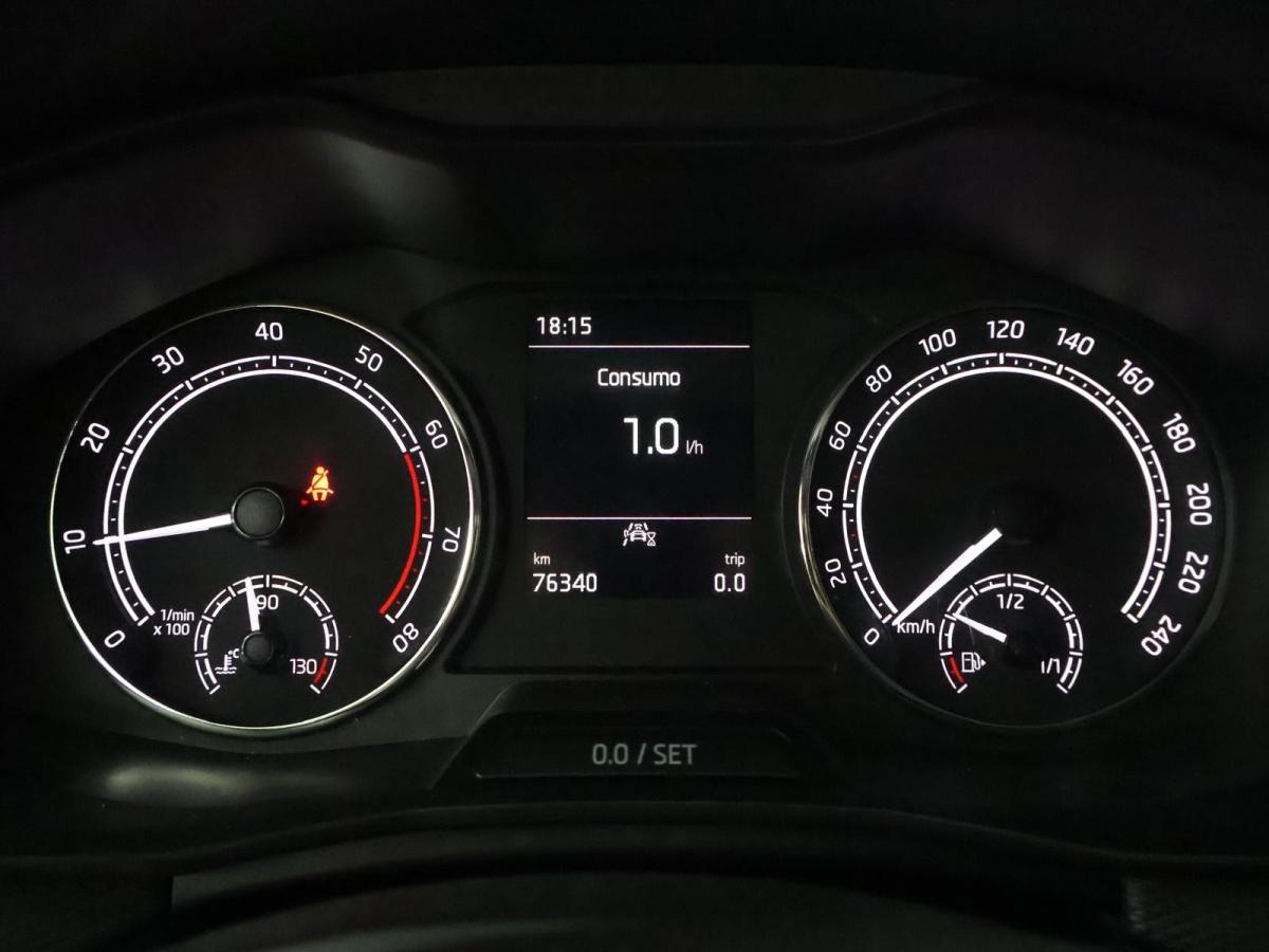 skoda-scala-2023-gasolina-999cc