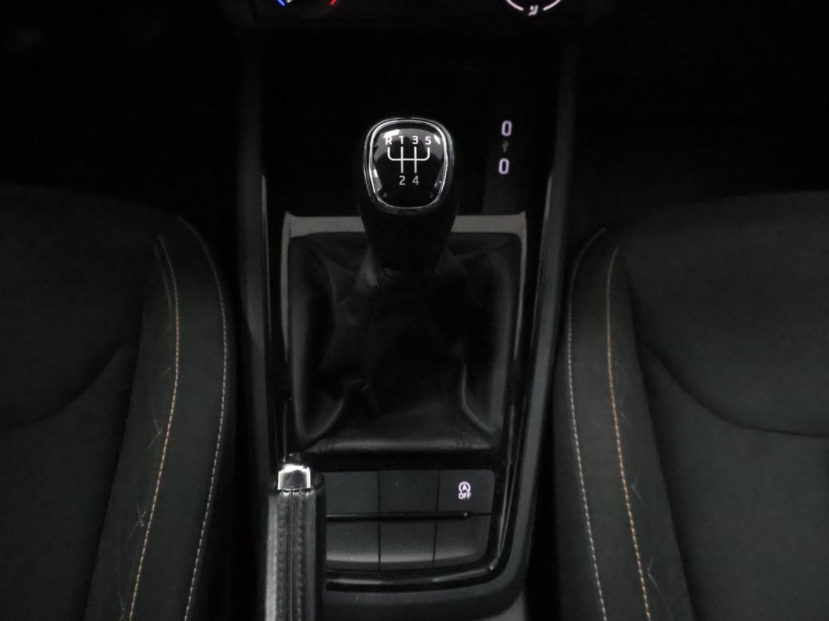 skoda-scala-2023-gasolina-999cc
