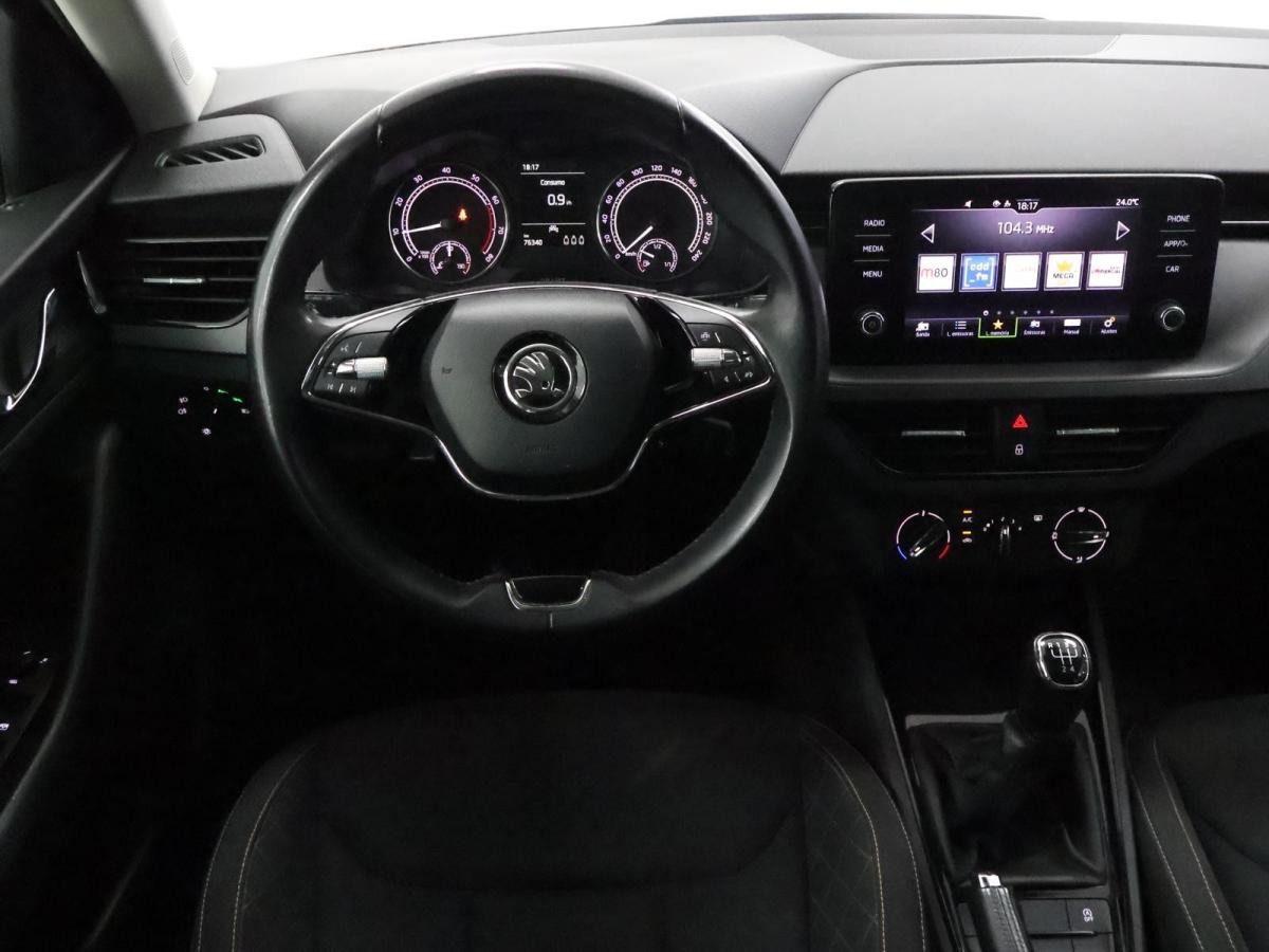 skoda-scala-2023-gasolina-999cc