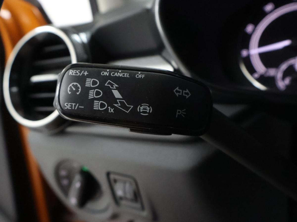 skoda-fabia-2023-gasolina-999cc
