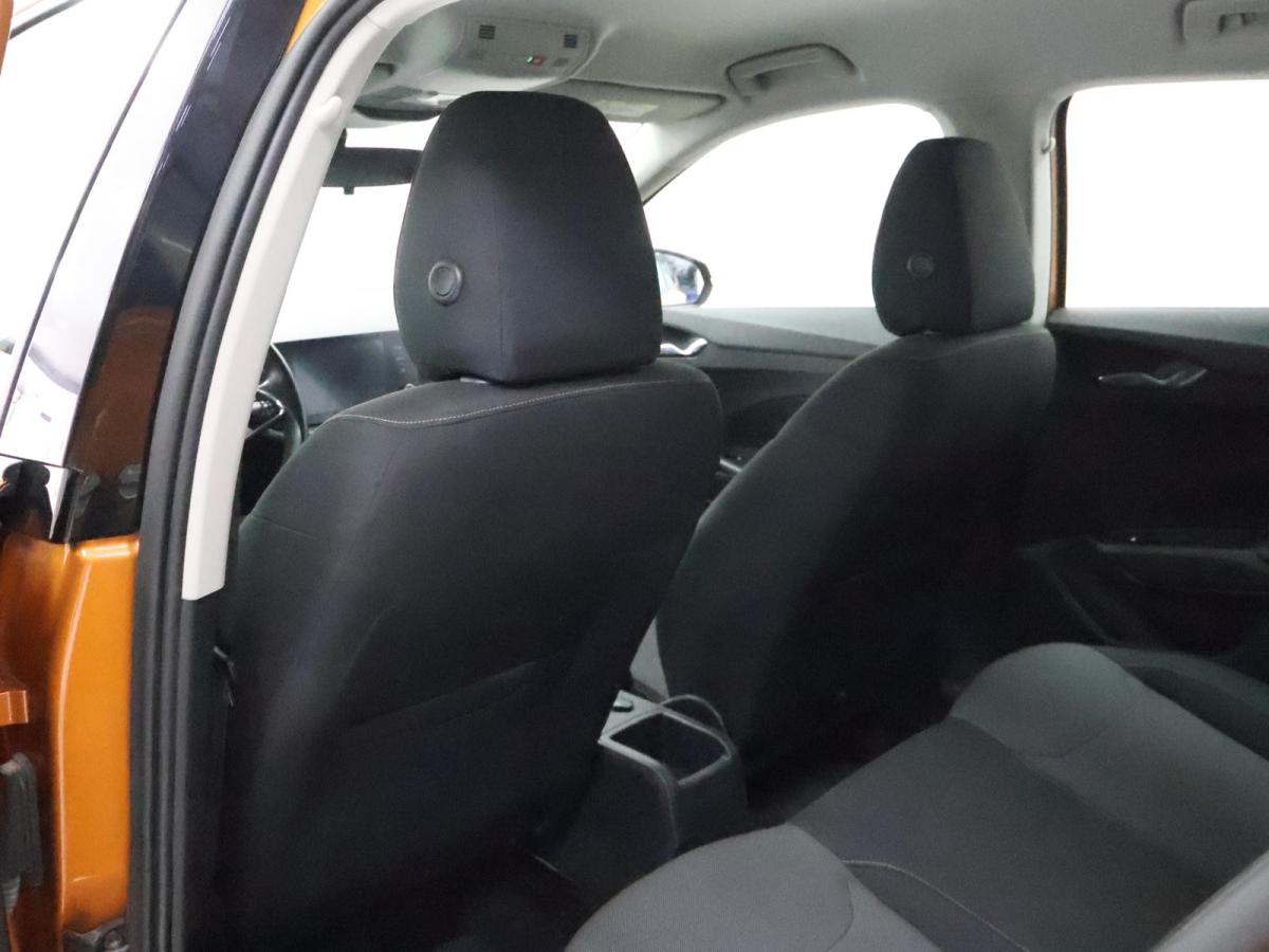 skoda-fabia-2023-gasolina-999cc