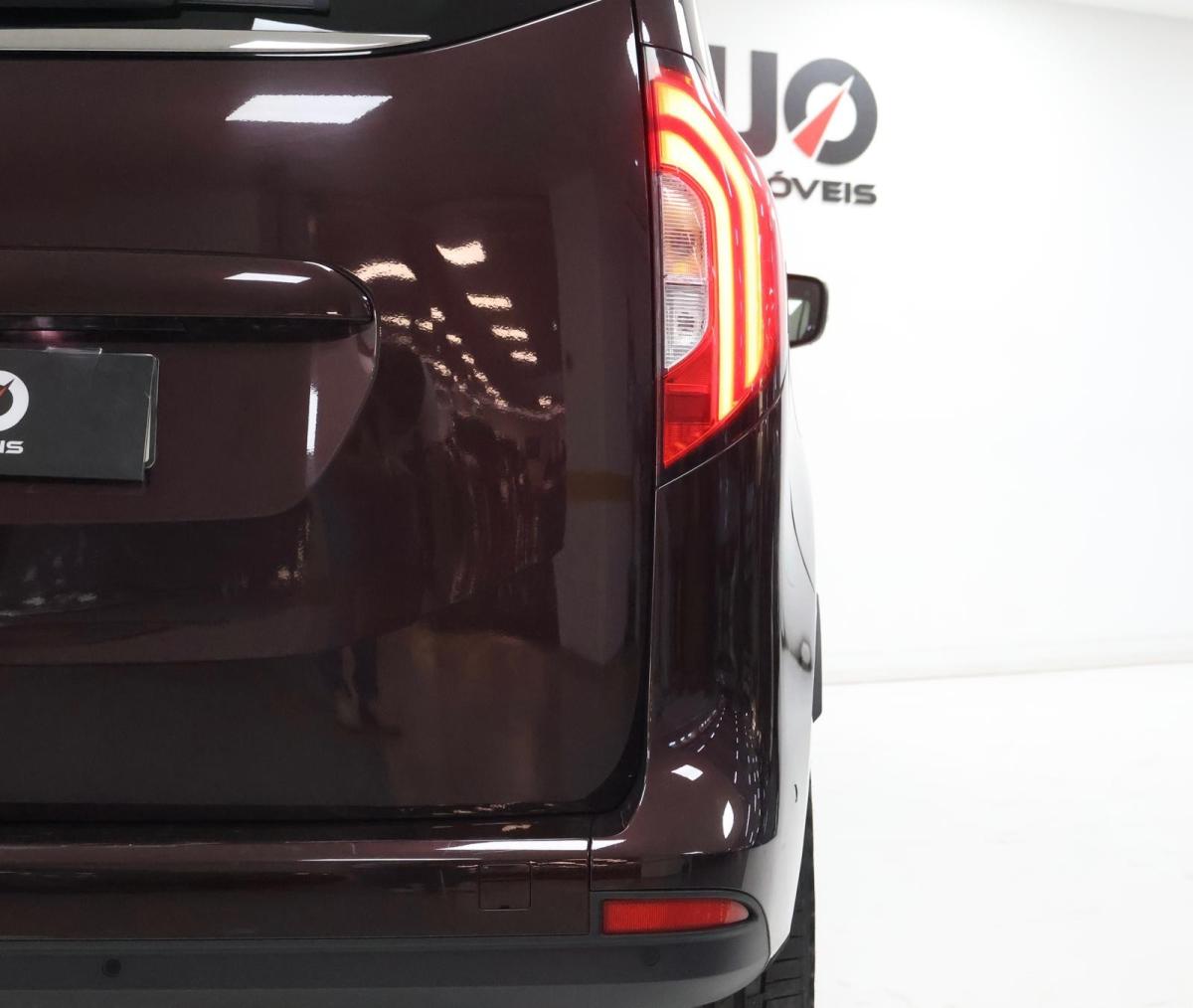 mercedes-benz-classe-t-2023-diesel-1461cc