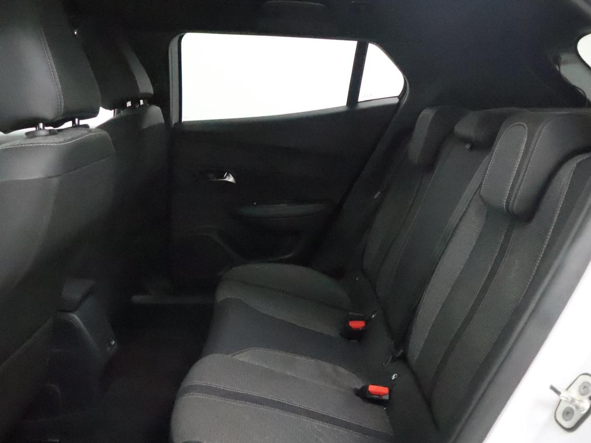 peugeot-2008-2024-gasolina-1199cc
