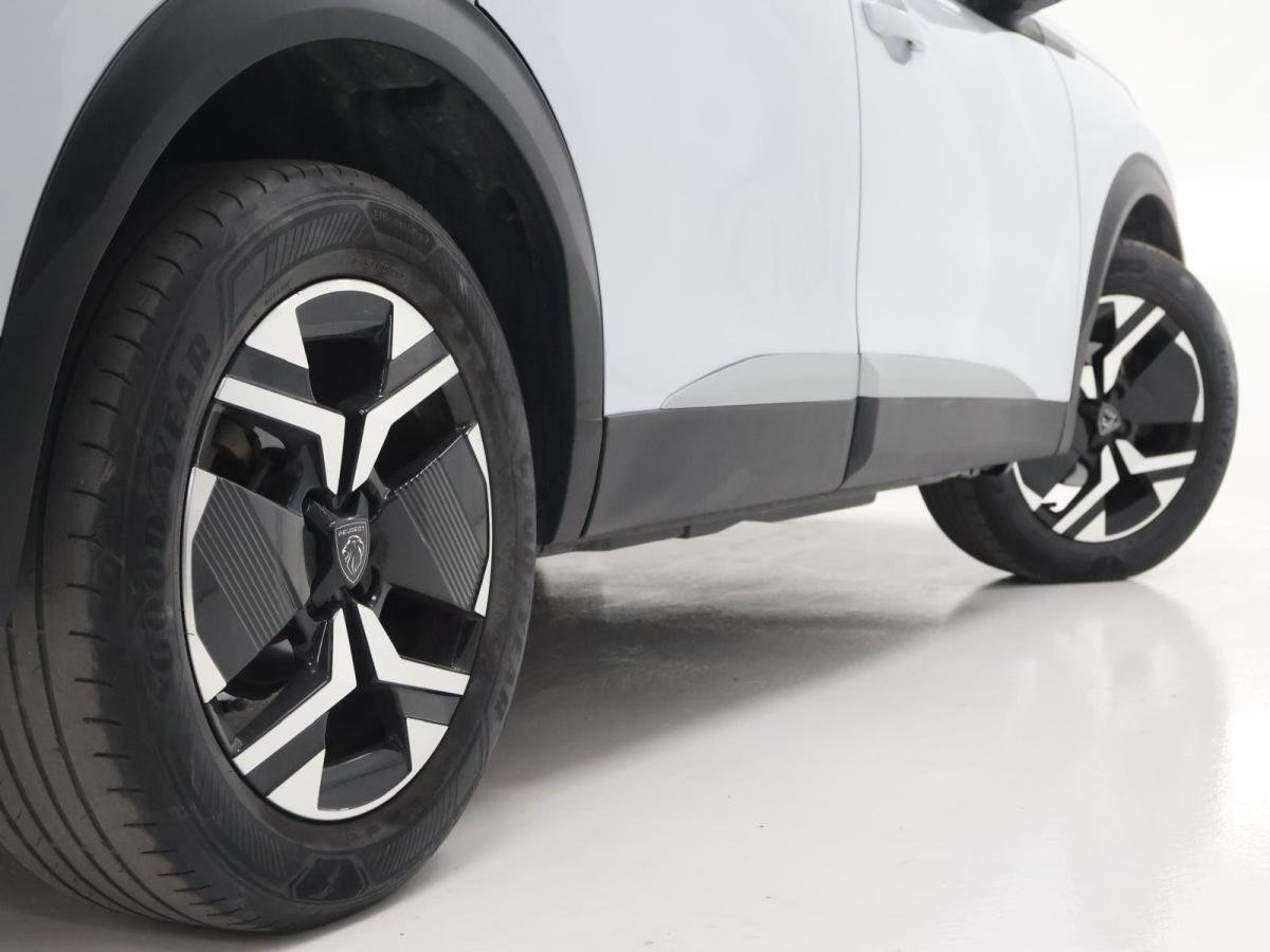 peugeot-2008-2024-gasolina-1199cc