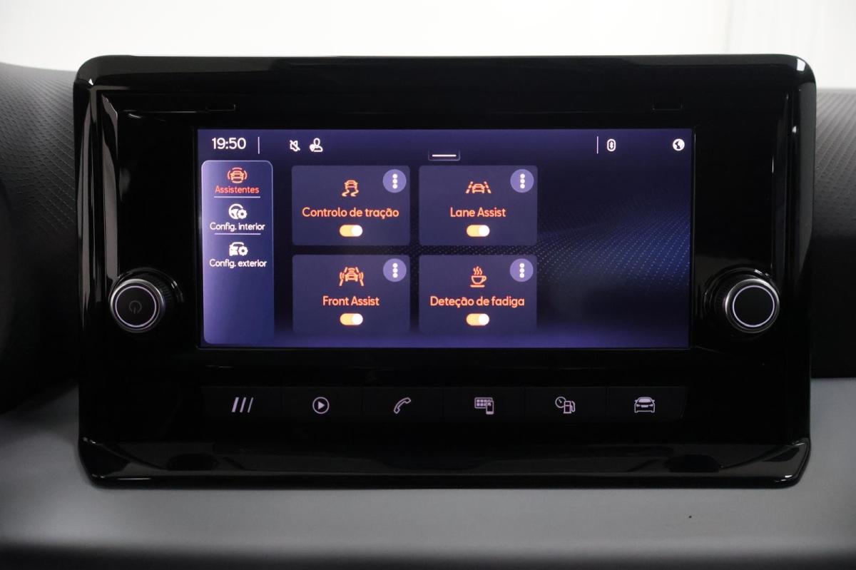 seat-arona-2023-gasolina-999cc