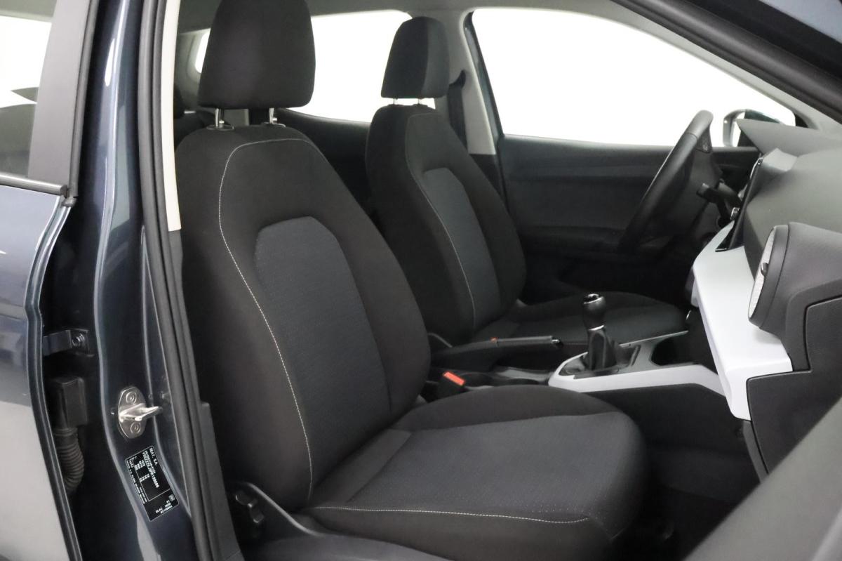 seat-arona-2023-gasolina-999cc