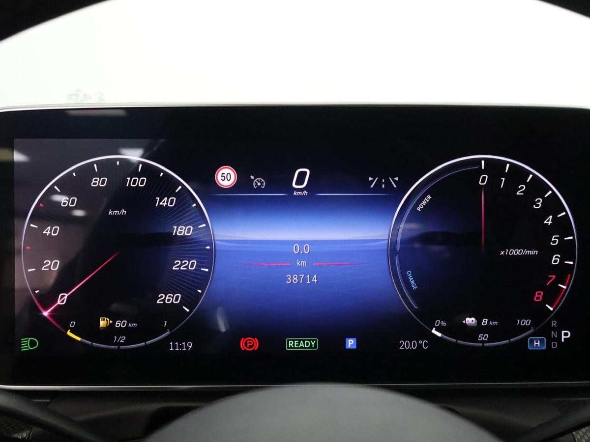 mercedes-benz-classe-c-2023-hibrido-a-gasolina-1999cc