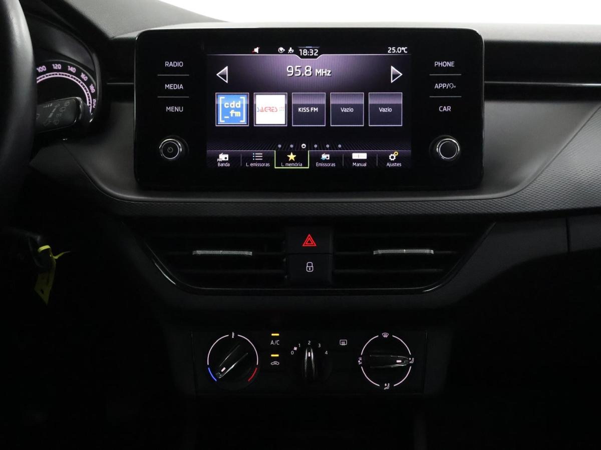skoda-scala-2023-gasolina-999cc