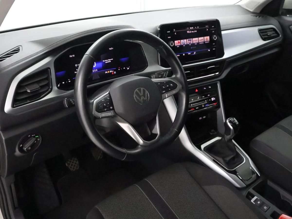 volkswagen-t-roc-2023-gasolina-999cc