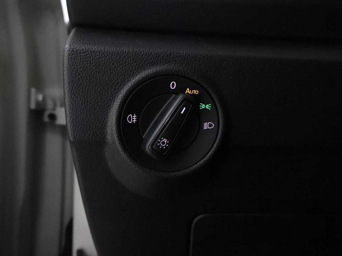 volkswagen-t-roc-2023-gasolina-999cc