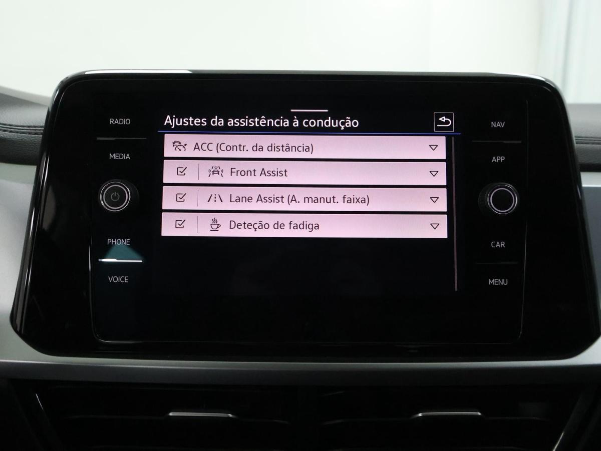 volkswagen-t-roc-2023-gasolina-999cc