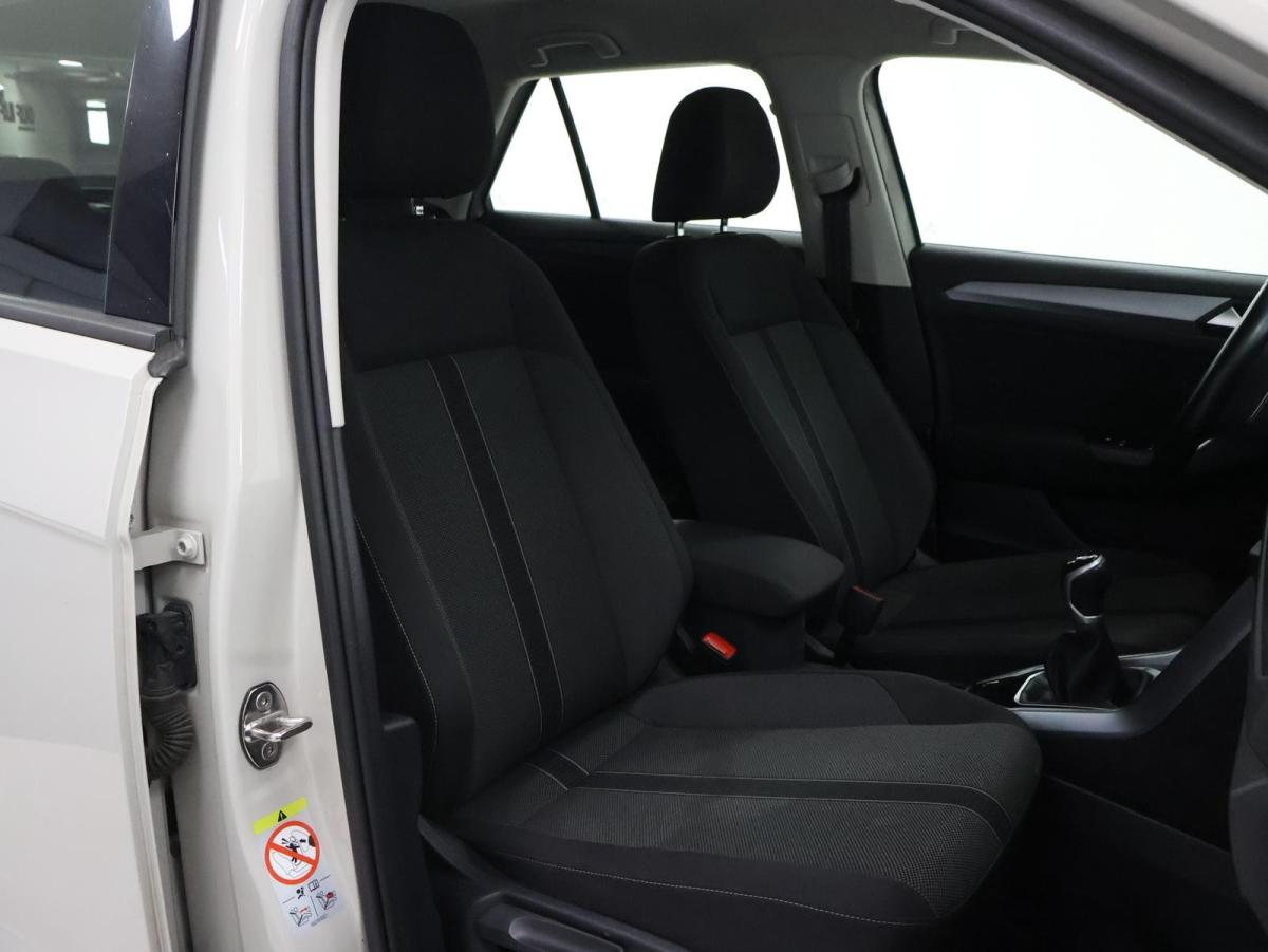 volkswagen-t-roc-2023-gasolina-999cc